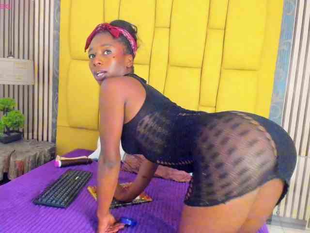 Modelo: valeriilopez