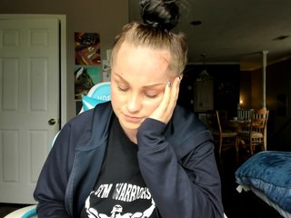 Adellebunny Porn Show