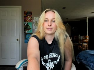 Adellebunny Porn Show