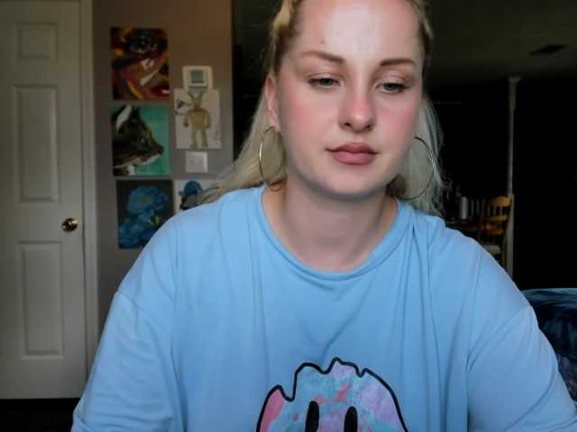 adellebunny cam belle