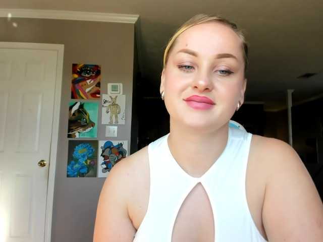 Adellebunny webcam