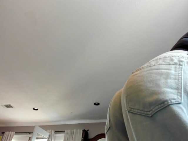 Adellebunny live cam on BongaCams