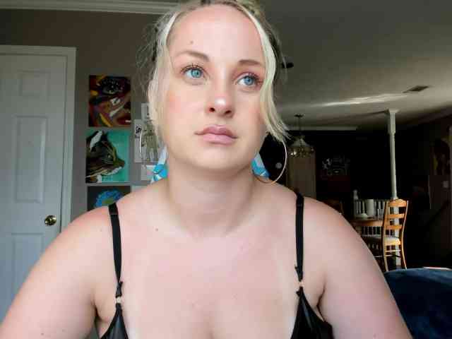 Adellebunny webcam