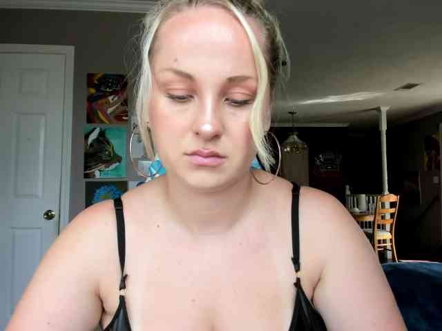 Adellebunny webcam