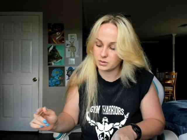 Adellebunny webcam