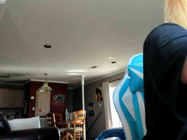Adellebunny webcam