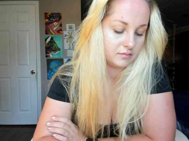 Adellebunny webcam