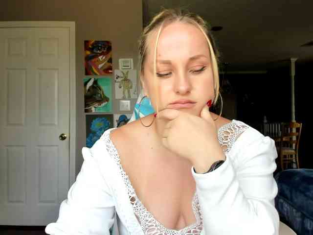 Adellebunny webcam