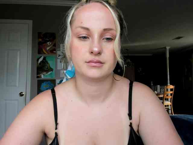 Adellebunny webcam