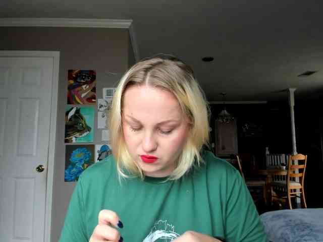 Adellebunny webcam