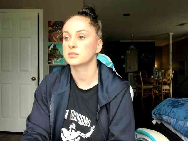 Adellebunny webcam