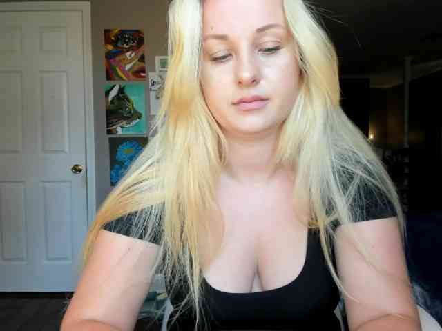 Adellebunny webcam