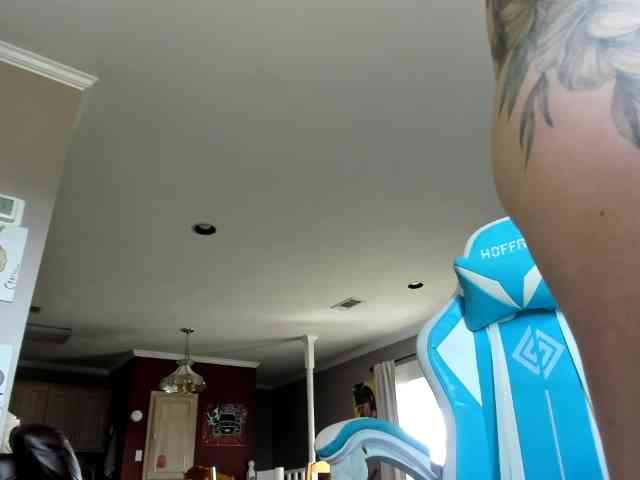 Adellebunny webcam