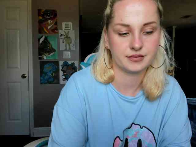 Adellebunny webcam