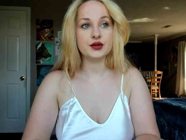 Adellebunny webcam