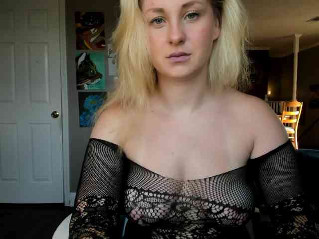 Adellebunny webcam