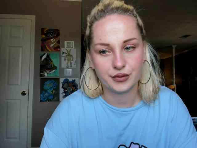 Adellebunny webcam