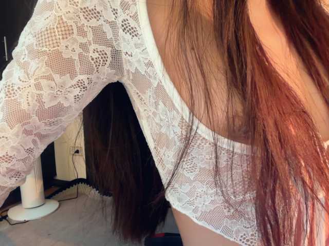 Luna-luna live webcam show
