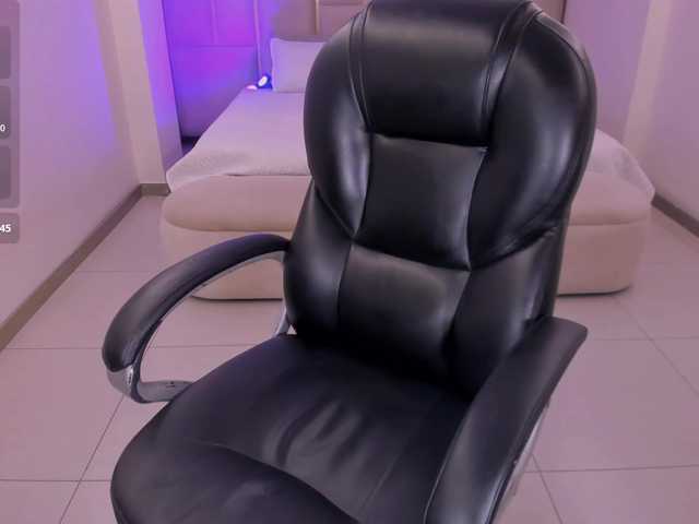 AlessiaMilano's BongaCams show and profile