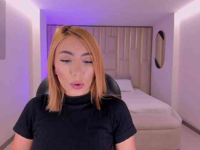 AlessiaMilano webcam