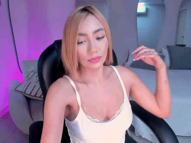 AlessiaMilano webcam