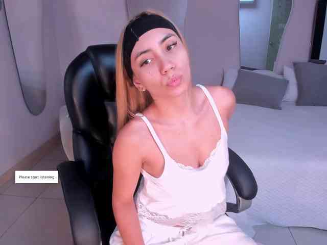 AlessiaMilano webcam