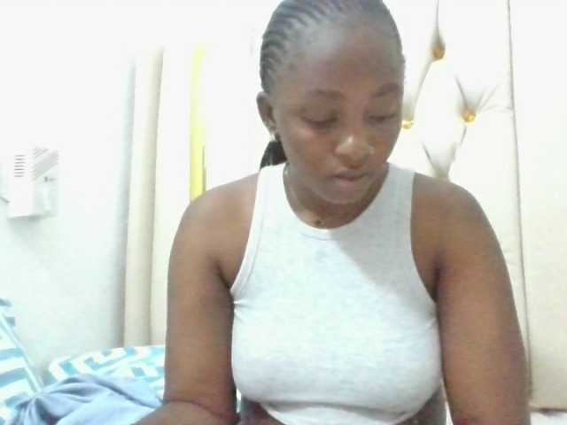enchantra live cam on BongaCams
