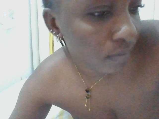 enchantra live cam on BongaCams