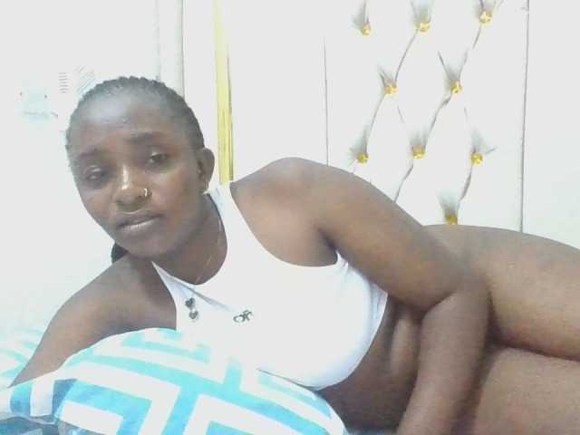 enchantra live cam on BongaCams