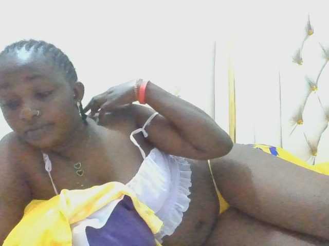 enchantra live cam on BongaCams