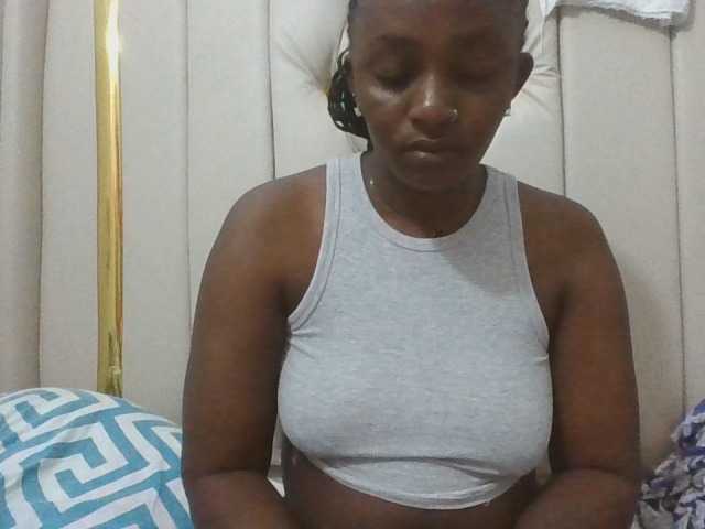 enchantra live cam on BongaCams