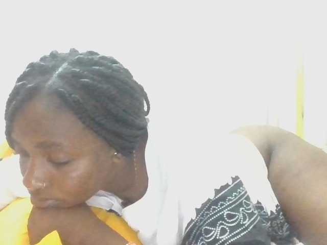 enchantra live cam on BongaCams