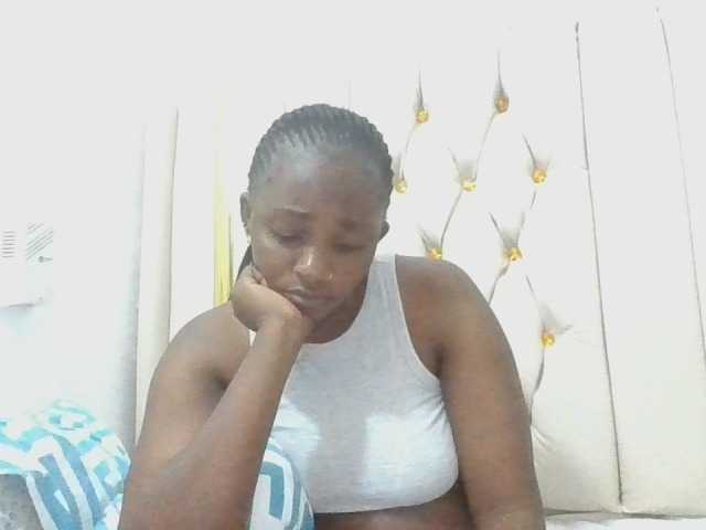 enchantra live cam on BongaCams