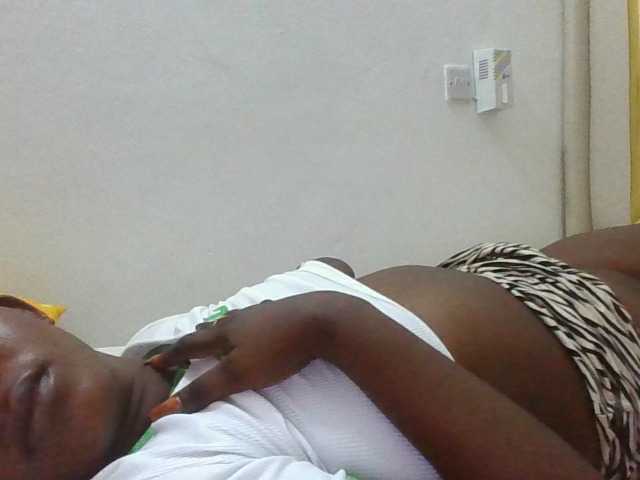 enchantra live cam on BongaCams