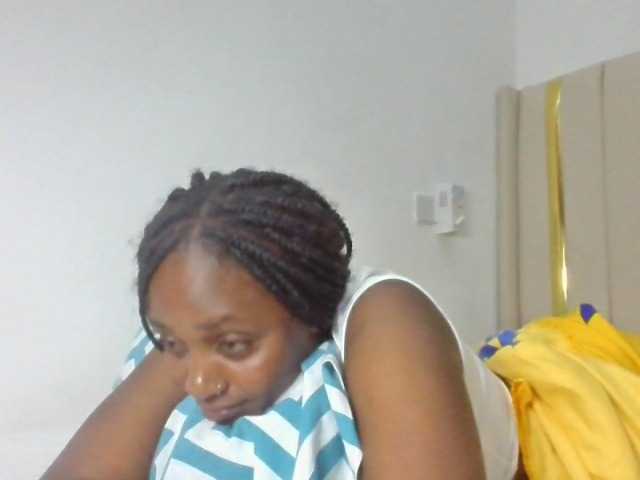 enchantra live cam on BongaCams
