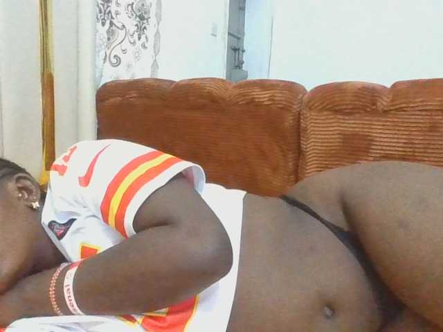 enchantra live cam on BongaCams