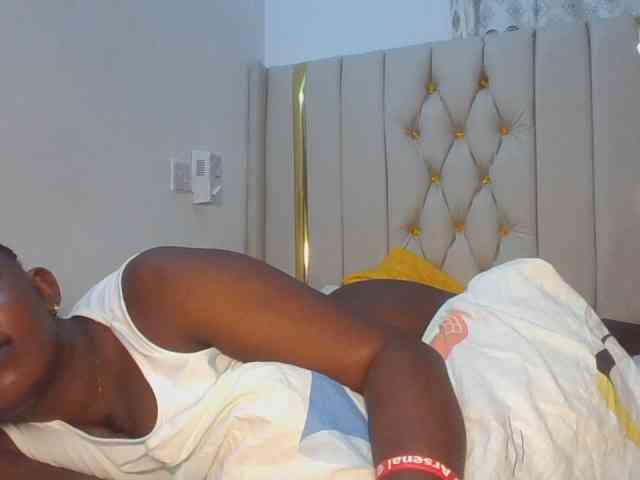 enchantra webcam