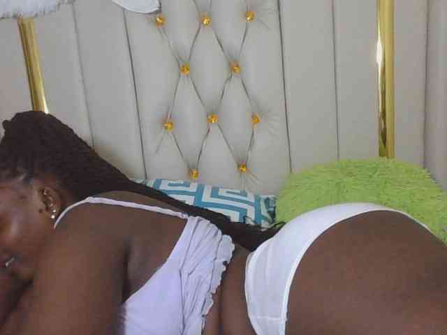 enchantra webcam