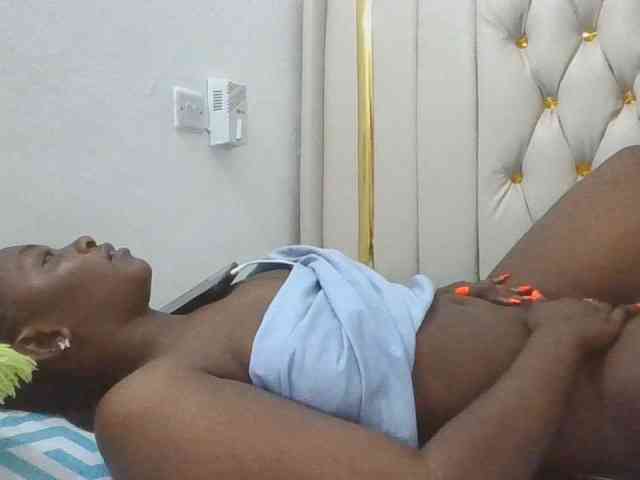 enchantra webcam