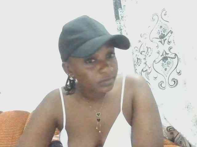 enchantra webcam