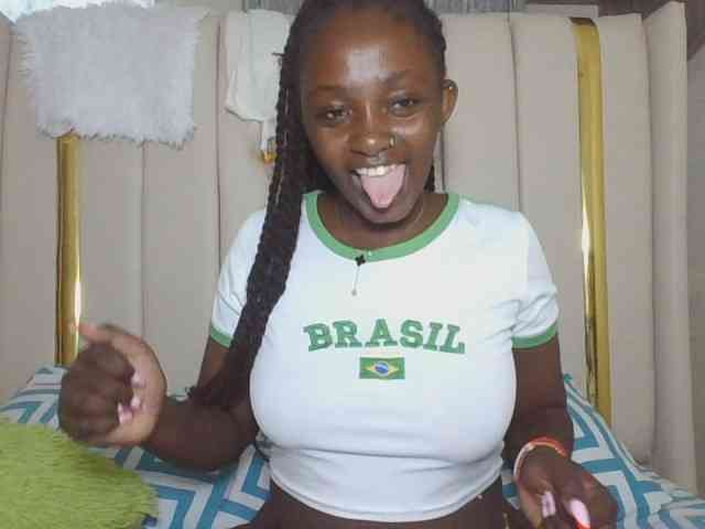 enchantra webcam