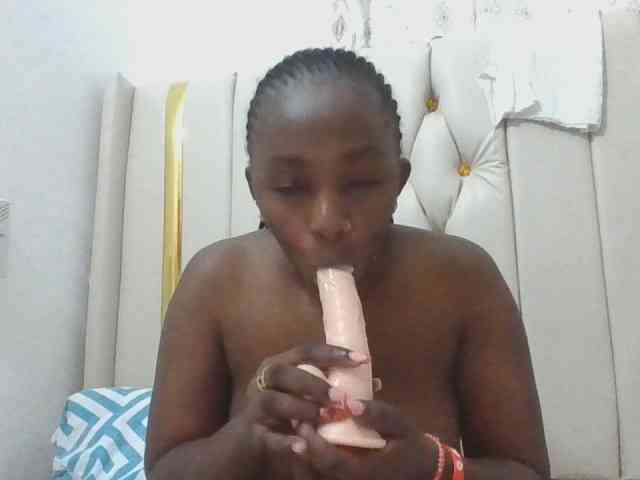 enchantra webcam