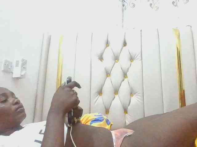 enchantra webcam