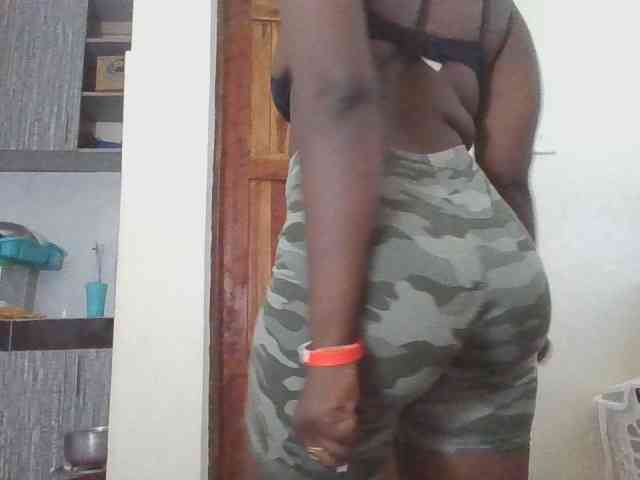 enchantra webcam