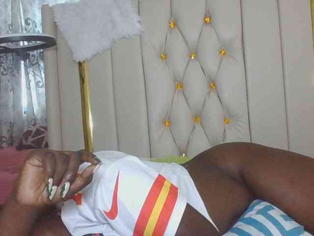 enchantra webcam