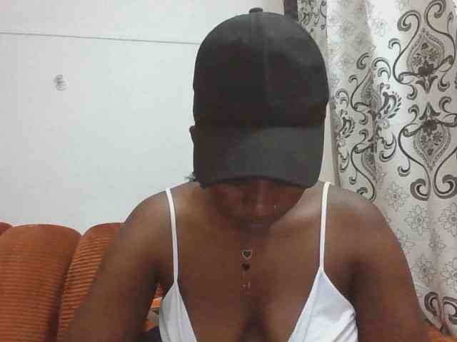 enchantra webcam