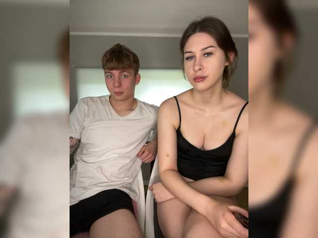 6Kissme9 live cam on BongaCams