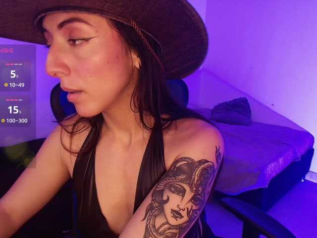 NicolWhitee