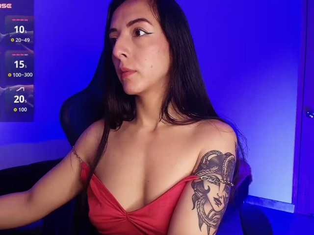 NicolWhitee