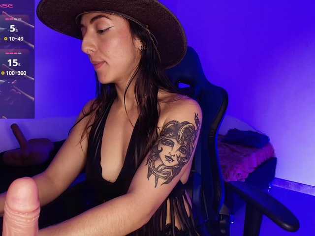 NicolWhitee